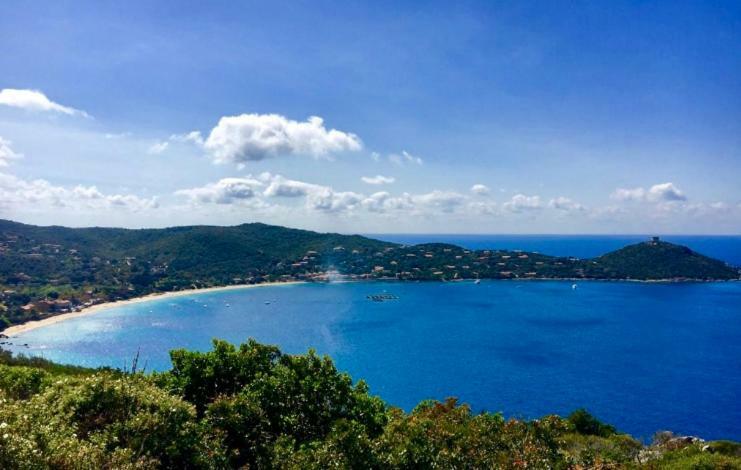 Magnifique Appartement Devant La Plage Propriano  Εξωτερικό φωτογραφία